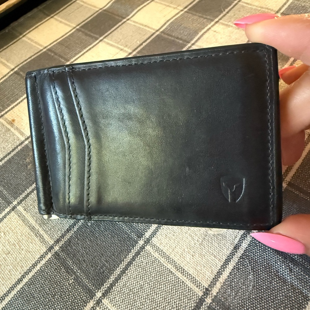 Bryker Hyde Leather Wallet Black Charcoal